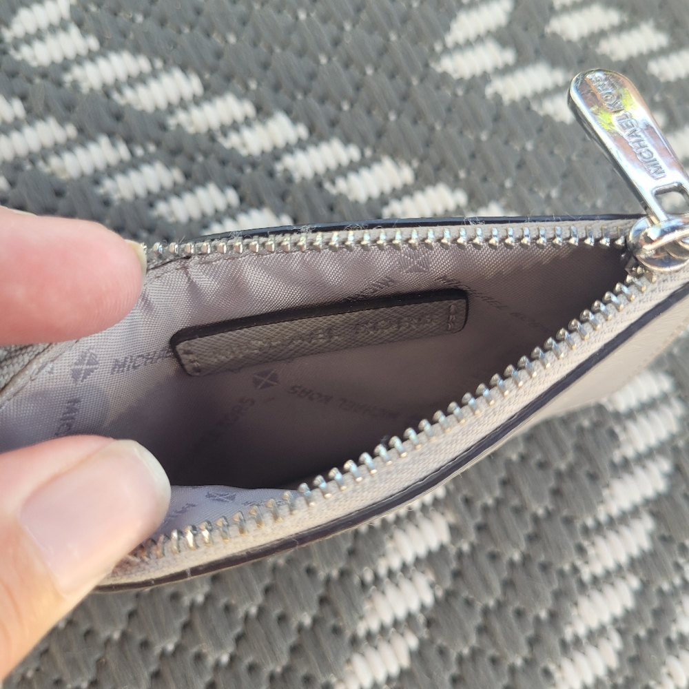 Michael Kors Slim Card Case Grey - Picture 4 of 5